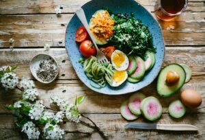 Understanding macronutrients: How women can balance carbs, fats, and proteins